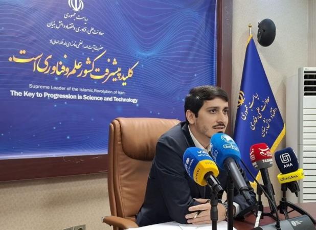 تست پروازی هواپیمای سیمرغ با مشارکت معاونت علمی انجام می‌شود