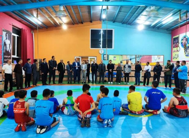 خاکی: باشگاه‌های خصوصی نقش مؤثری در توسعه ورزش کردستان دارند