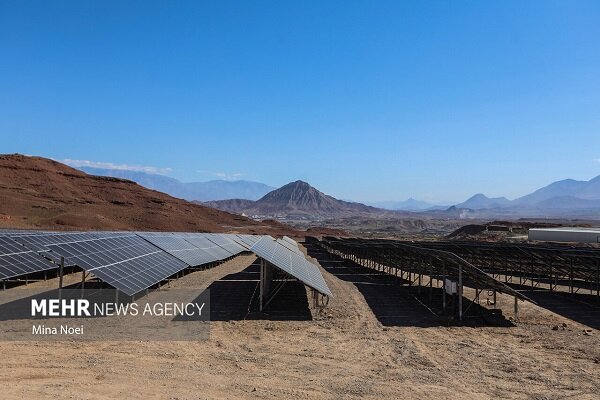 فرماندار ری: ۵۰۰ هکتار زمین برای توسعه انرژی‌های پاک اختصاص یافت