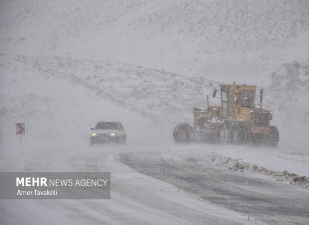 تمام راه های مواصلاتی شهرستان کاشان به جز محور روستای رحق باز است