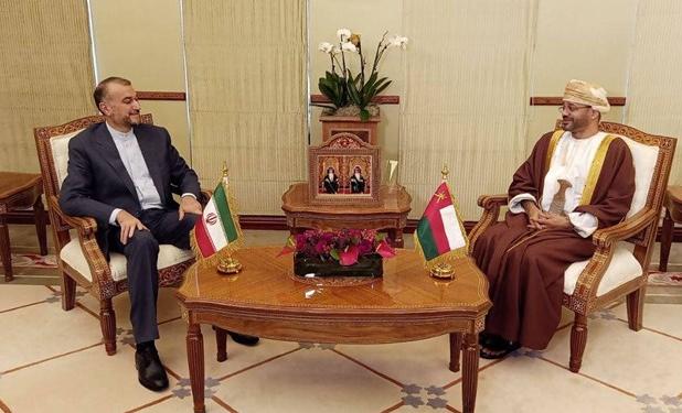 دیدار امیرعبداللهیان با معاون سلطان عمان در مسقط