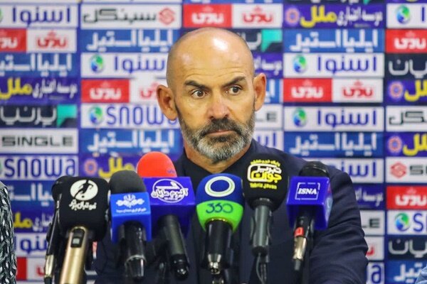 تعداد تعطیلی ها در لیگ برتر ایران زیاد است