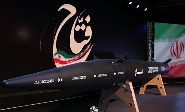 ابرموشک هایپرسونیک ایرانی «فتاح» رونمایی شد