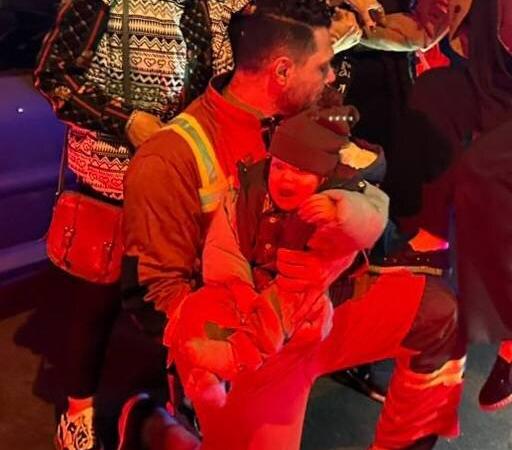 نجات یک کودک دو ساله در آتش‌سوزی ساختمان اداری