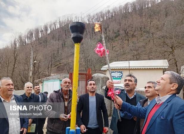 گاز به روستای کوهستانی «شیری حیاطی» شهرستان آستارا رسید