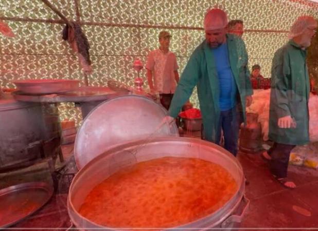 دیگ‌های محبت در جشن امت احمد توسط خادمان کامیاران روشن شد