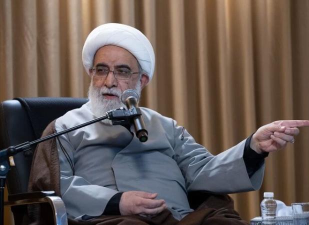 شب‌زنده‌دار: منشور ۲۰ صفحه‌ای رهبری راهنمای حوزه‌های عالم تشیع است