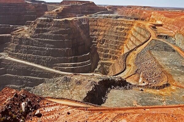 جعفری: ۲ واحد معدنی راکد نقده به چرخه تولید بازگشت