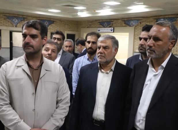 رئیس کمیسیون عمران مجلس از پروژه متروی قم بازدید کرد