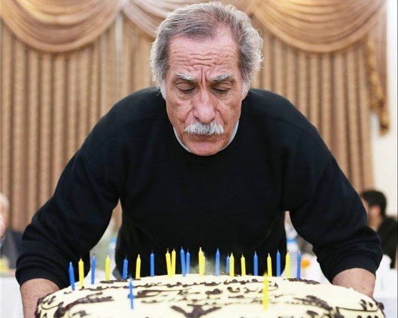 رپ خوانی بازیگر ۷۸ ساله ایران در برنامه قیاسی