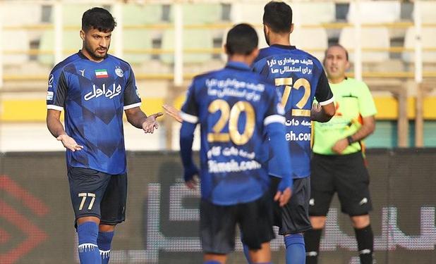 اخطار بازیکن خارجی استقلال به این باشگاه