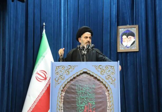 قریشی: تهدید رهبر معظم انقلاب به هیچ عنوان پذیرفتنی نیست