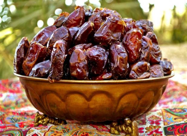 چگونه خرما جایگزینی سالم برای قندهای مصنوعی شد؟