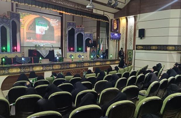 آیین «مادران پرچم‌دار» در اداره کل تبلیغات اسلامی خراسان رضوی