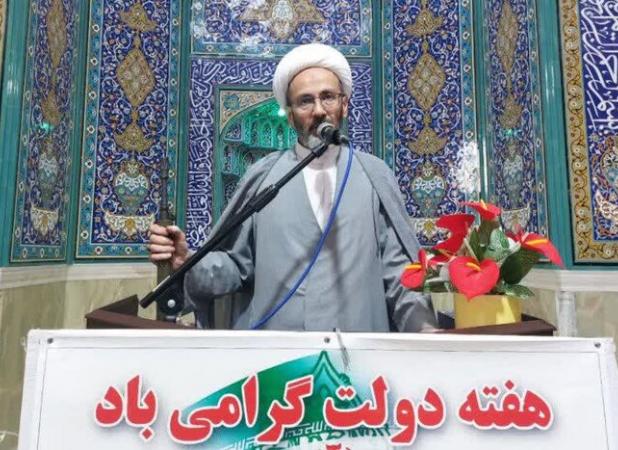 اتحاد و حمایت از دولت اولویت امروز کشور است