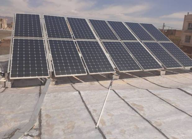 راه‌اندازی ۱۸ نیروگاه خورشیدی ویژه نیازمندان در گراش 