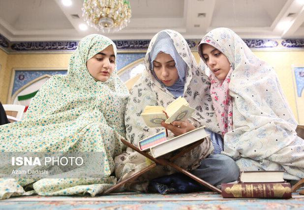 برگزاری اعتکاف ماه رجب در ۹۲۸ مسجد استان اصفهان