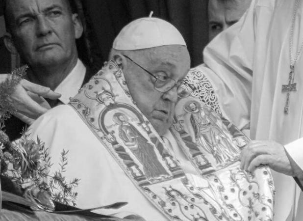 واتیکان علت درگذشت پاپ را رسانه‌ای کرد