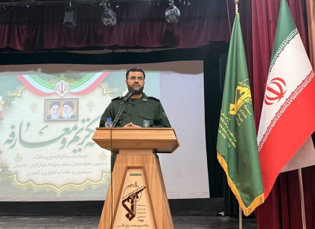 فرمانده سپاه خارگ: فعالیت‌های فرهنگی و اجتماعی در جزیره گسترش می‌یابد