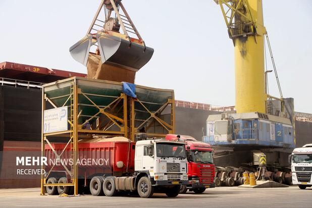 جعفری: محموله‌های جدید گندم در راه مازندران است