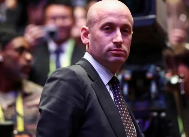 دستیار ارشد ترامپ: نفت ونزوئلا متعلق به آمریکا است!