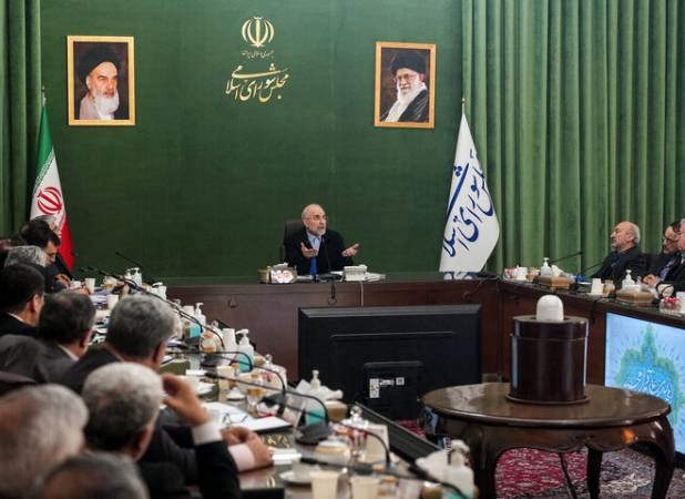 قالیباف: حذف قوانین زائد آغاز شد/ آگاهی‌بخشی مهم‌ترین رسالت ماست