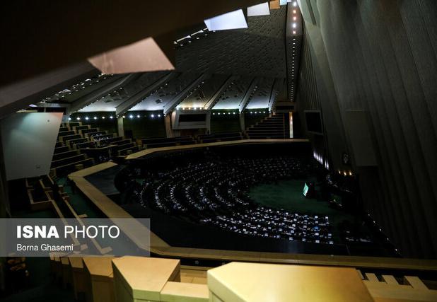 این خانه سبز هنوز هم امید ملت است؟