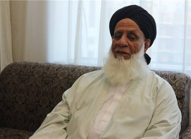 حمایت امام جمعه اهل سنت چابهار از مقام معظم رهبری