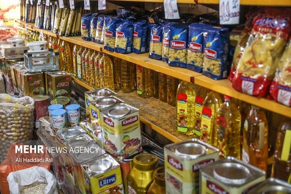 تکانه‌های ارزی در بازار کالای اساسی و معیشت مردم+جدول قیمت‌ها