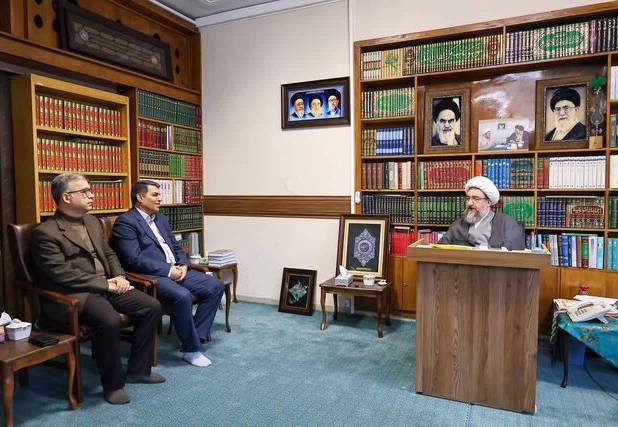 تأکید نماینده ولی‌فقیه در آذربایجان شرقی بر لزوم همراهی مالیاتی با مردم و کاهش فشار معیشتی