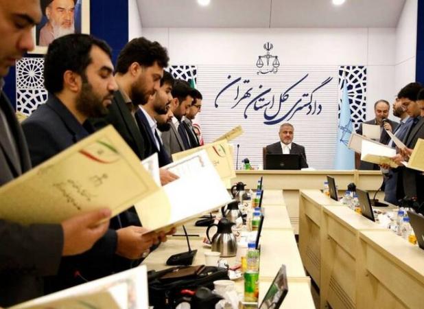 القاصی: قضات همواره باید مسلط و مقید به قانون باشند