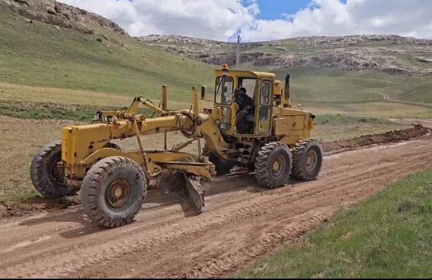 بهسازی راه روستایی قاسم آباد وینسار