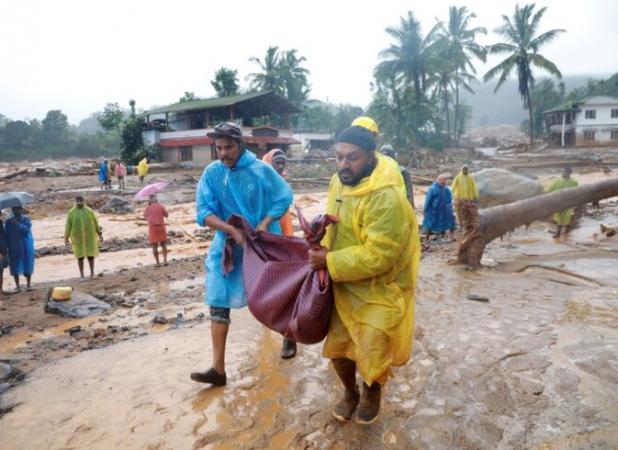 وقوع باران‌های شدید و رانش زمین در جنوب هند/ ۴۱ نفر جان باختند