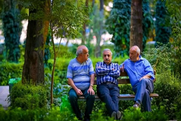 پرداخت حقوق بازنشستگان همراه با اعمال تغییرات از امروز آغاز شد