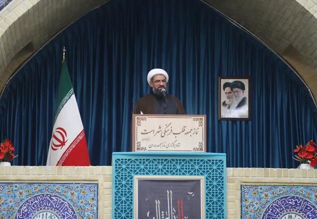 امام جمعه همدان: فیلم و سریال‌ها نباید باعث ناامیدی نسبت به اصل نظام و انقلاب شوند