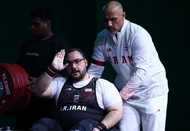 روح الله رستمی: با وجود دردهای شدید توانستم طلا بگیرم/ شیوه جدید مسابقات تجربه جالبی بود