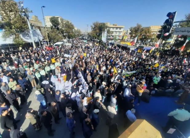 طنین فریاد «مرگ بر امریکا» در قزوین