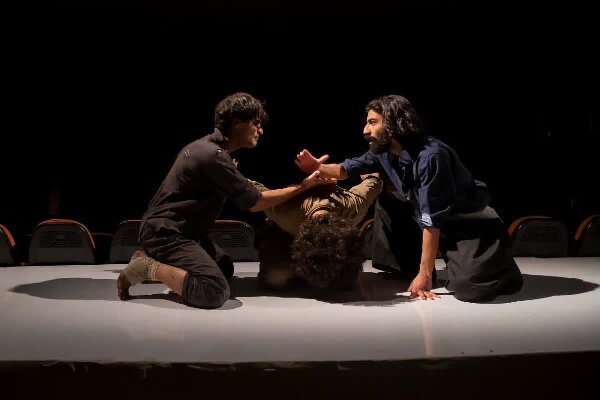 راه‌یابی یک اثر نمایشی از چهارمحال و بختیاری به جشنواره تئاتر فجر  