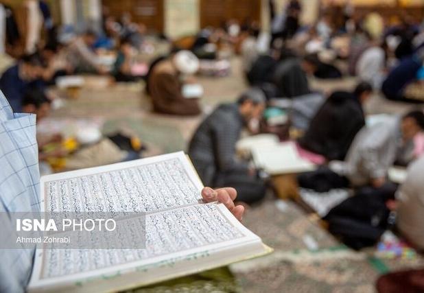 قریب به ۳۵۰ کانون مساجد فارس میزبان معتکفان‌ می‌شوند 