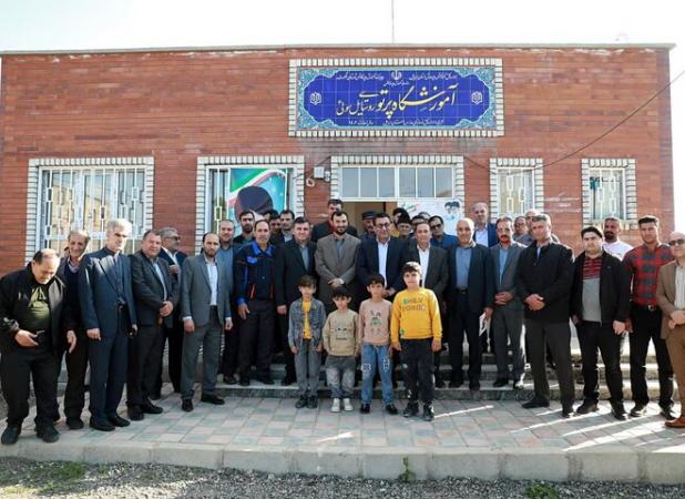 مدرسه دوکلاسه «یل‌سویی» انگوت افتتاح شد