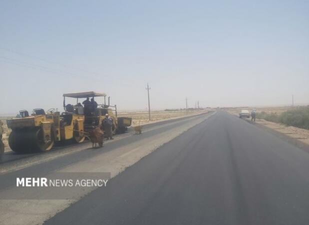 عملیات بهسازی و روکش آسفالت محور حسن آباد- دلازیان انجام شد
