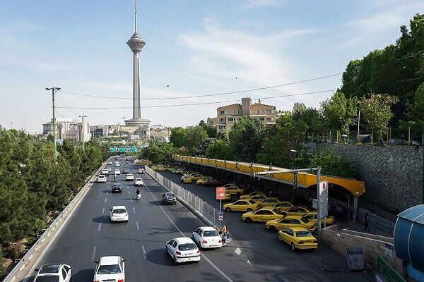 تهران نفس می‌کشد؛ هوای پایتخت در وضعیت «قابل قبول» قرار گرفت