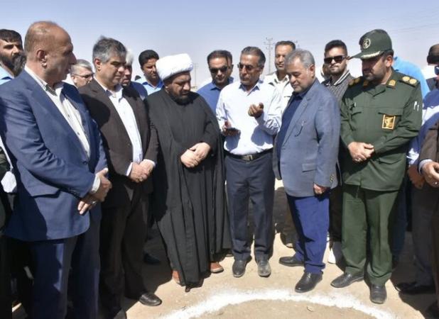 آغاز عملیات اجرایی نیروگاه خورشیدی هفت مگاواتی فراهان