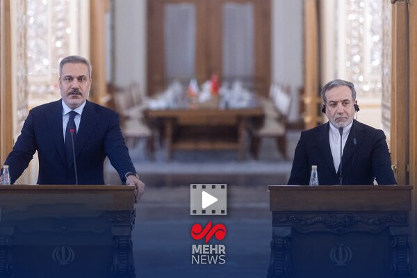 عراقچی: از روند خلح سلاح گروهای تروریستی حمایت می‌کنیم