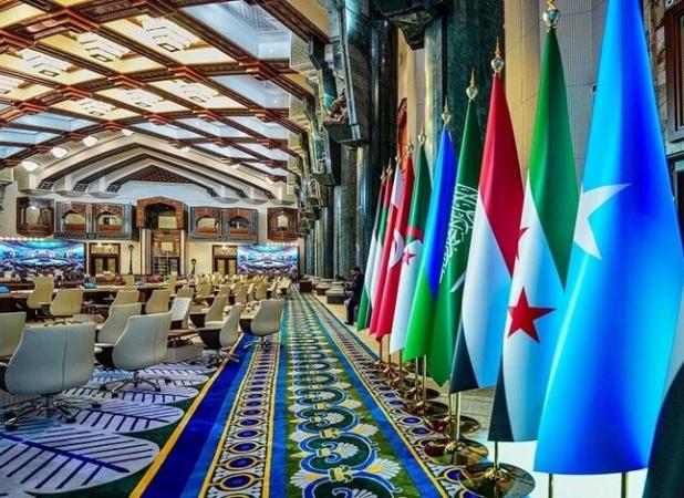 ورود هیئت‌های عربی به سالن برگزاری اجلاس سران عرب