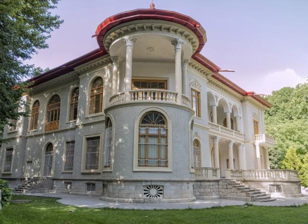 موزه‌ها چهارشنبه و پنجشنبه تعطیل نیستند