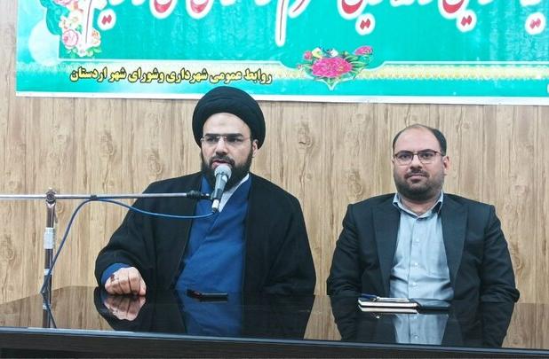 مهار تورم و رشد تولید نیازمند یک کار دسته‌جمعی است
