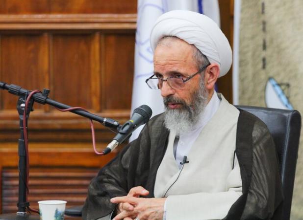 پذیرش مذاکره با دشمن آشکار، گواهی از عدم باور به وعده‌های الهی است