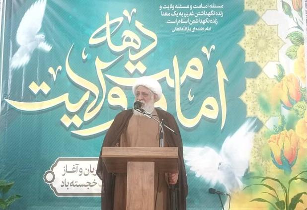امام جمعه میناب: اهمیت صنعت هسته‌ای برای مردم تببین شود