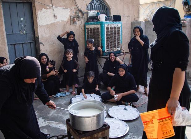 آقا نعیم این‌روزها حسابی هوای مسافران عراق را دارد
